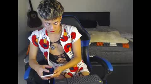 Snapshot of machissex chatting on October 11, 11:45 am machissex online show from October 11, 11:45 am