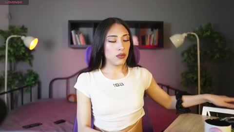 madison_rey__ online show from December 1, 7:49 pm