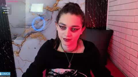 maevekuro online show from April 16, 2:12 am