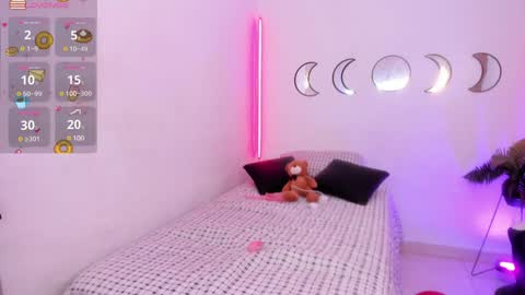 MAITHEFERRER online show from December 5, 5:43 am