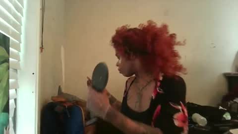 Marcilene Zoldyck online show from September 26, 5:32 pm