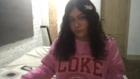 Snapshot of mariabril77 chatting on January 18, 12:06 am Call me Mara online show from January 18, 12:06 am