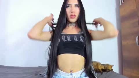 Mariana Preciado online show from October 27, 3:14 am