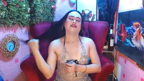 LEAH online show from March 10, 9:18 pm