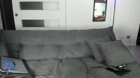 marla85 online show from July 2, 3:23 am