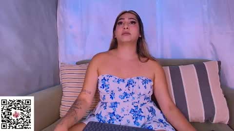 MARTINA ntmu Lets talk I promise not to bite you or yes     IG martina26l online show from September 23, 4:56 pm