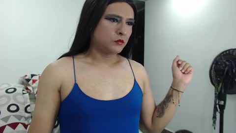 Snapshot of matias_coleman chatting on February 21, 12:27 am cassandra  online show from February 21, 12:27 am