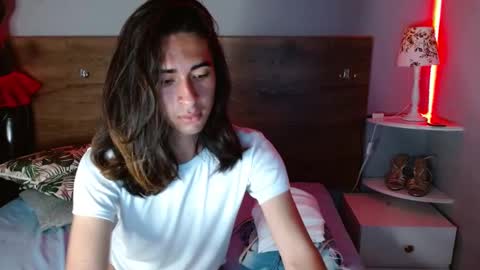 M A T I  online show from March 7, 3:08 pm