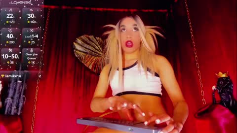 maxi_g_fem online show from January 22, 11:32 pm