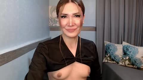 Megan online show from March 18, 6:51 pm