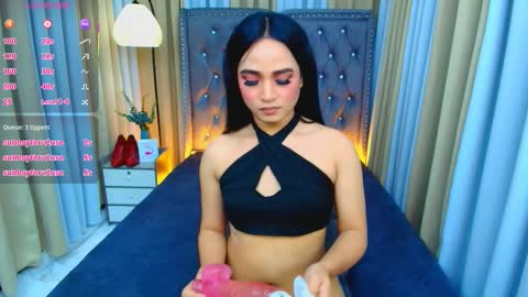 meggan  . maria shantal online show from March 9, 7:28 pm