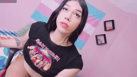 melissa_bunny69 online show from November 21, 1:12 pm