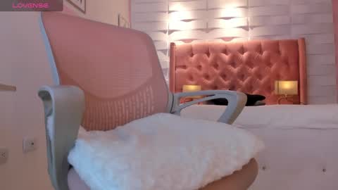 Snapshot of mhellissaw chatting on February 6, 8:39 am melissa online show from February 6, 8:39 am