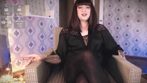 mia_wallase online show from February 2, 9:02 pm