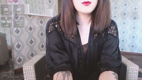 mia_wallase online show from February 5, 8:32 am