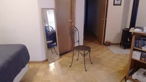 Michelle online show from February 20, 6:24 pm