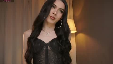 MILAN SANTANA online show from April 9, 1:40 am