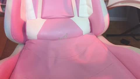 Mila online show from January 15, 5:58 pm
