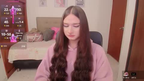 Miley online show from October 31, 4:38 pm