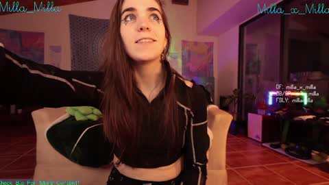 milla_milla online show from February 3, 6:34 am