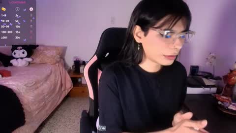 Asami  online show from November 3, 4:00 am