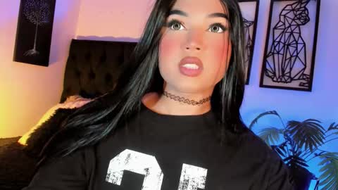 miss_zz online show from February 11, 7:32 pm