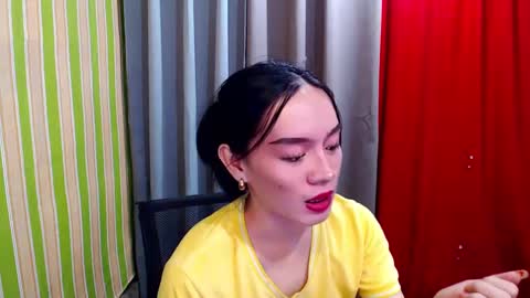 Missflawless699   --              online show from December 21, 6:23 pm