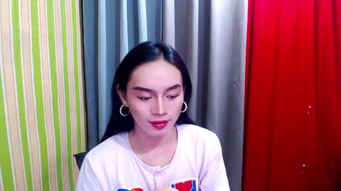 Missflawless699   --              online show from December 24, 5:02 pm