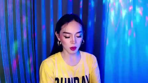 Missflawless699   --              online show from February 2, 3:10 am