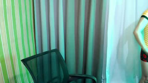 Missflawless699   --              online show from February 5, 2:19 am