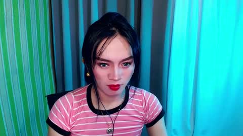 Missflawless699   --              online show from March 3, 5:23 pm