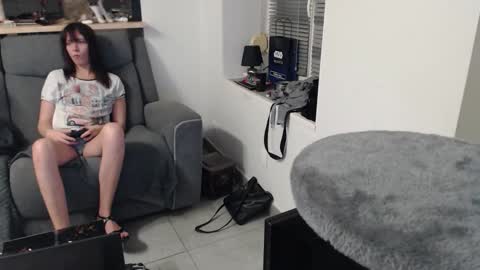 missthon online show from November 24, 10:55 pm