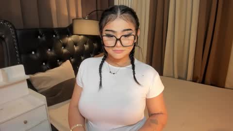 Ruthie online show from February 20, 6:02 pm