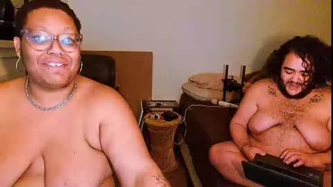 muttcunt online show from December 14, 11:05 am