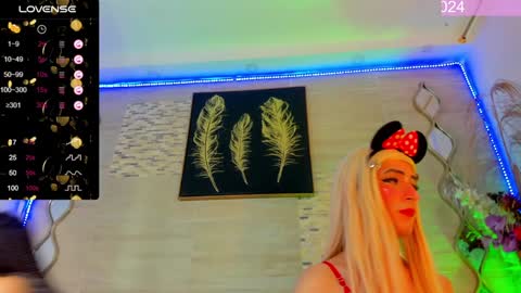          online show from December 5, 4:26 am