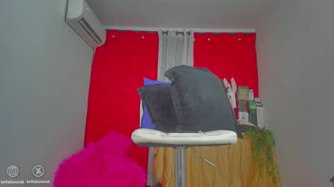   IG belladanielab online show from February 20, 4:08 am