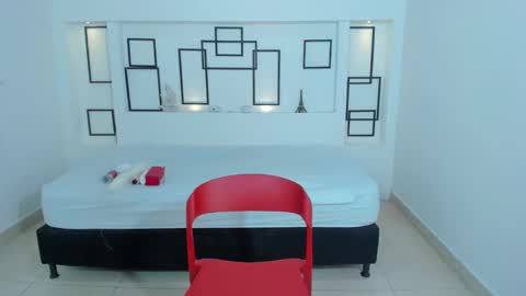 Namoi Smith online show from January 27, 3:26 am