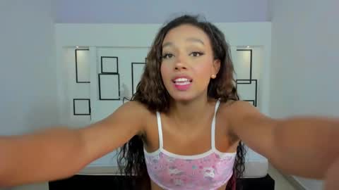 Namoi Smith online show from January 28, 3:36 am