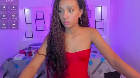 Namoi Smith online show from February 13, 5:02 am