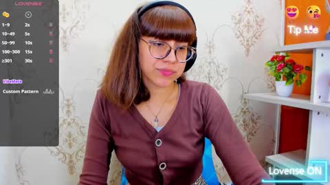 N A T A L Y online show from March 6, 12:37 pm