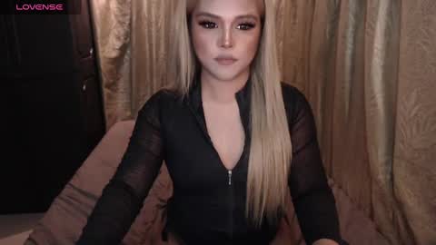 Athena online show from December 14, 11:07 am