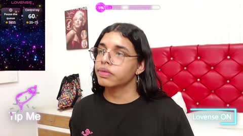 Amber online show from December 2, 7:33 pm