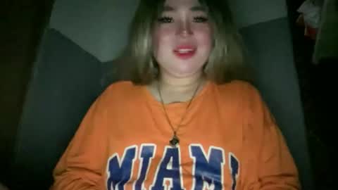 Rose Wilson online show from April 6, 3:12 pm