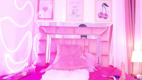 nefera_nox online show from March 2, 7:15 am