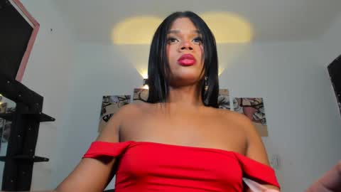 Snapshot of nikkitatsx chatting on February 8, 6:33 pm Debora21Cm online show from February 8, 6:33 pm