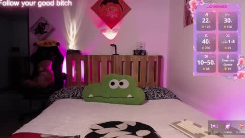 noah420sr online show from April 13, 4:00 pm