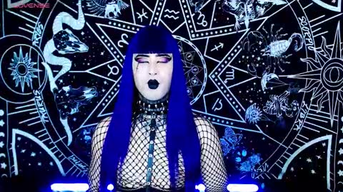 caroline online show from October 30, 2:10 am