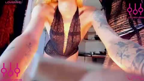 chanell online show from February 7, 8:44 am