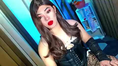 Miss OLIVIA online show from October 25, 9:04 am