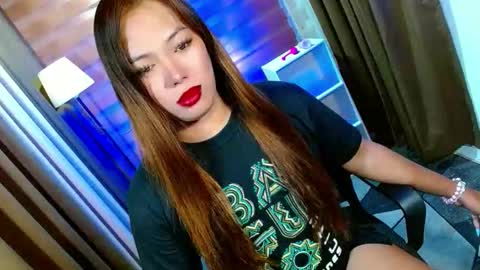 Miss OLIVIA online show from April 15, 8:08 am